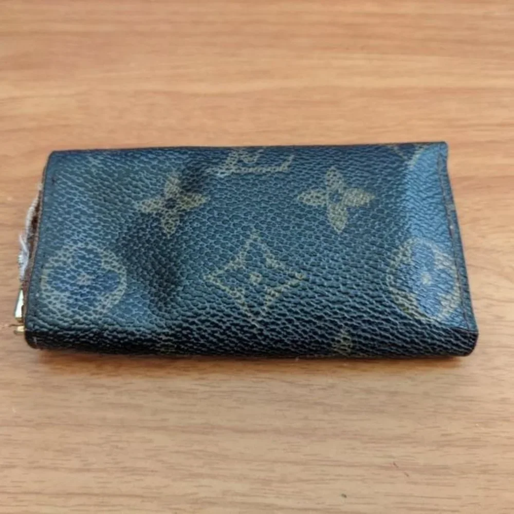 Louis Vuitton Monogram Key Holder/Wallet #1286💥PRICE DROP💥